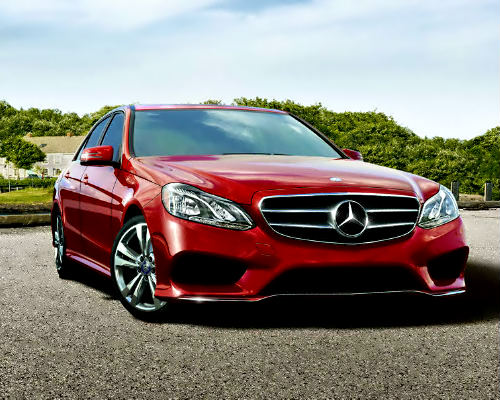 Ride with your partner in this luxurious mercedes for a wonderful experience.