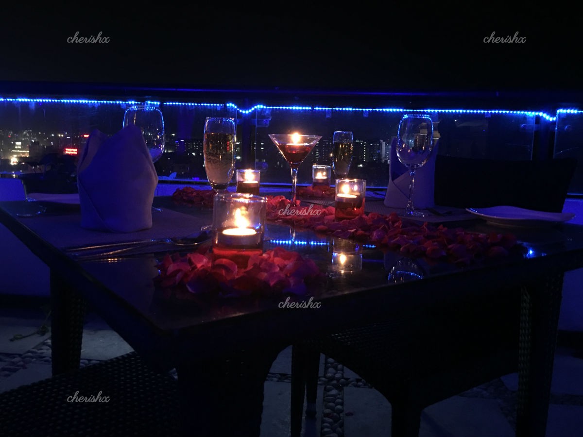 Romantic rooftop restaurants in delhi