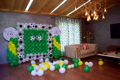 Book this adorable football decor for your Kid's birthday!