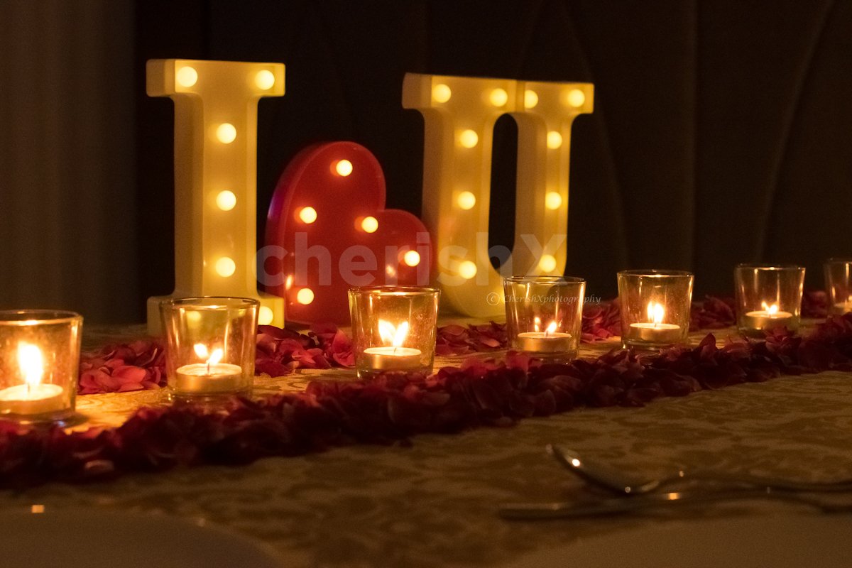 Decorated table with Candlelight Dinner at Radisson, Gurgaon