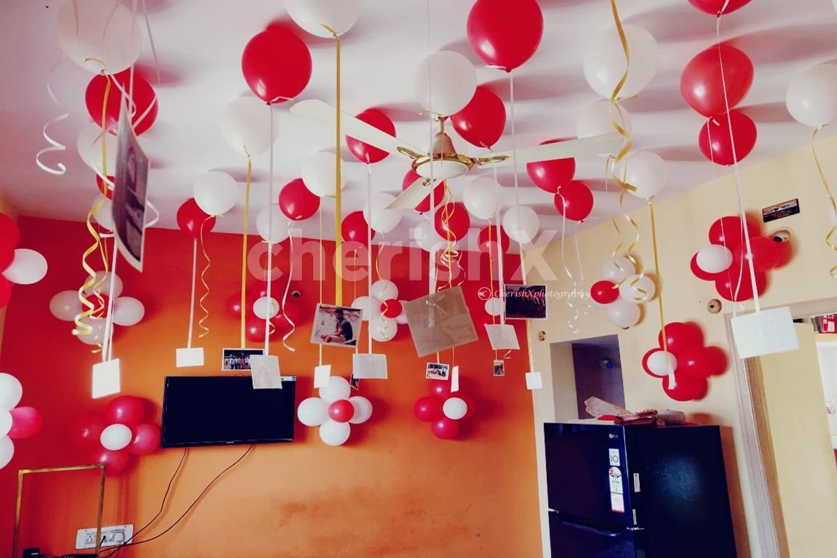 Decorate your home with beautiful balloons decoration in Kolkata
