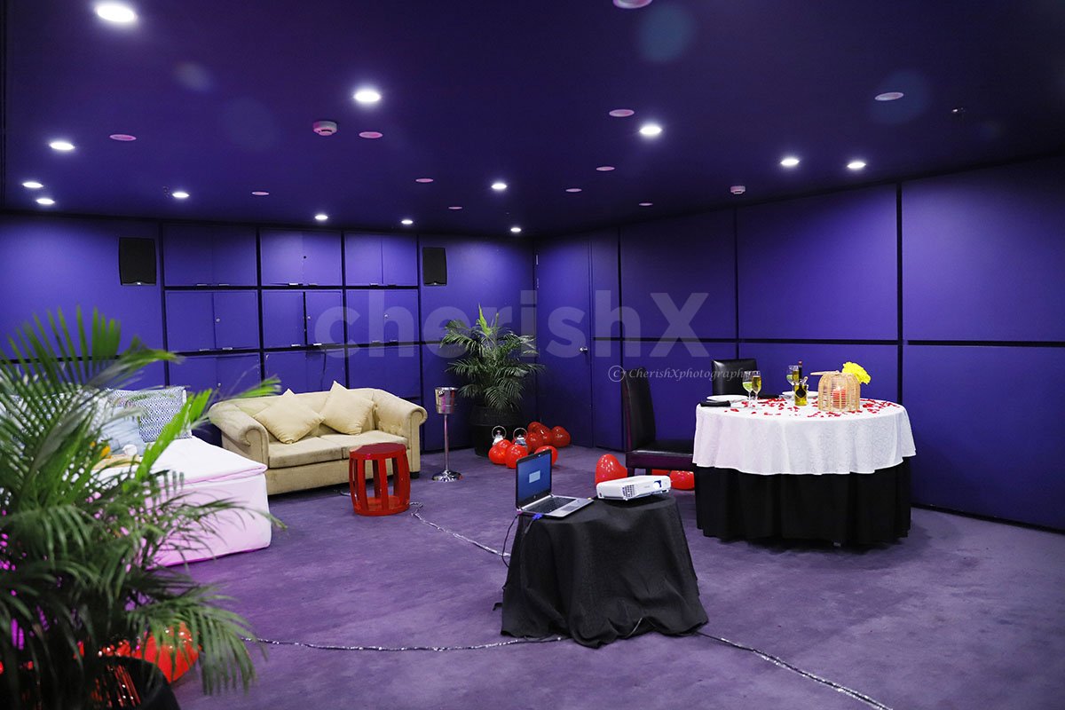 Private Movie & Candlelight Dinner at The Park, Bangalore