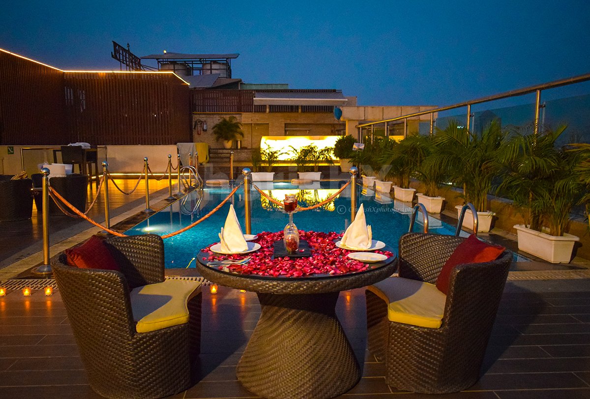 Rooftop Poolside Candlelight Dinner at Country Inn Hotel ...