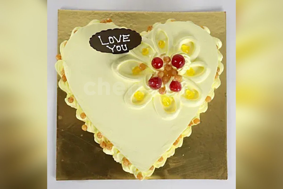 Love Infused Delight - Butterscotch Cake For Birthday | Cake Delivery India  to India - Flora2000