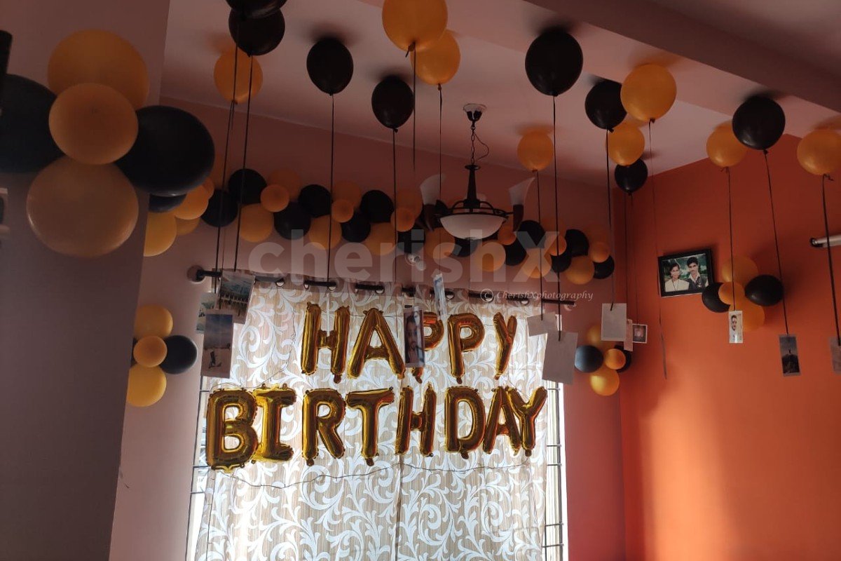 Beautiful Birthday Special Balloon Decoration with Happy Birthday ...