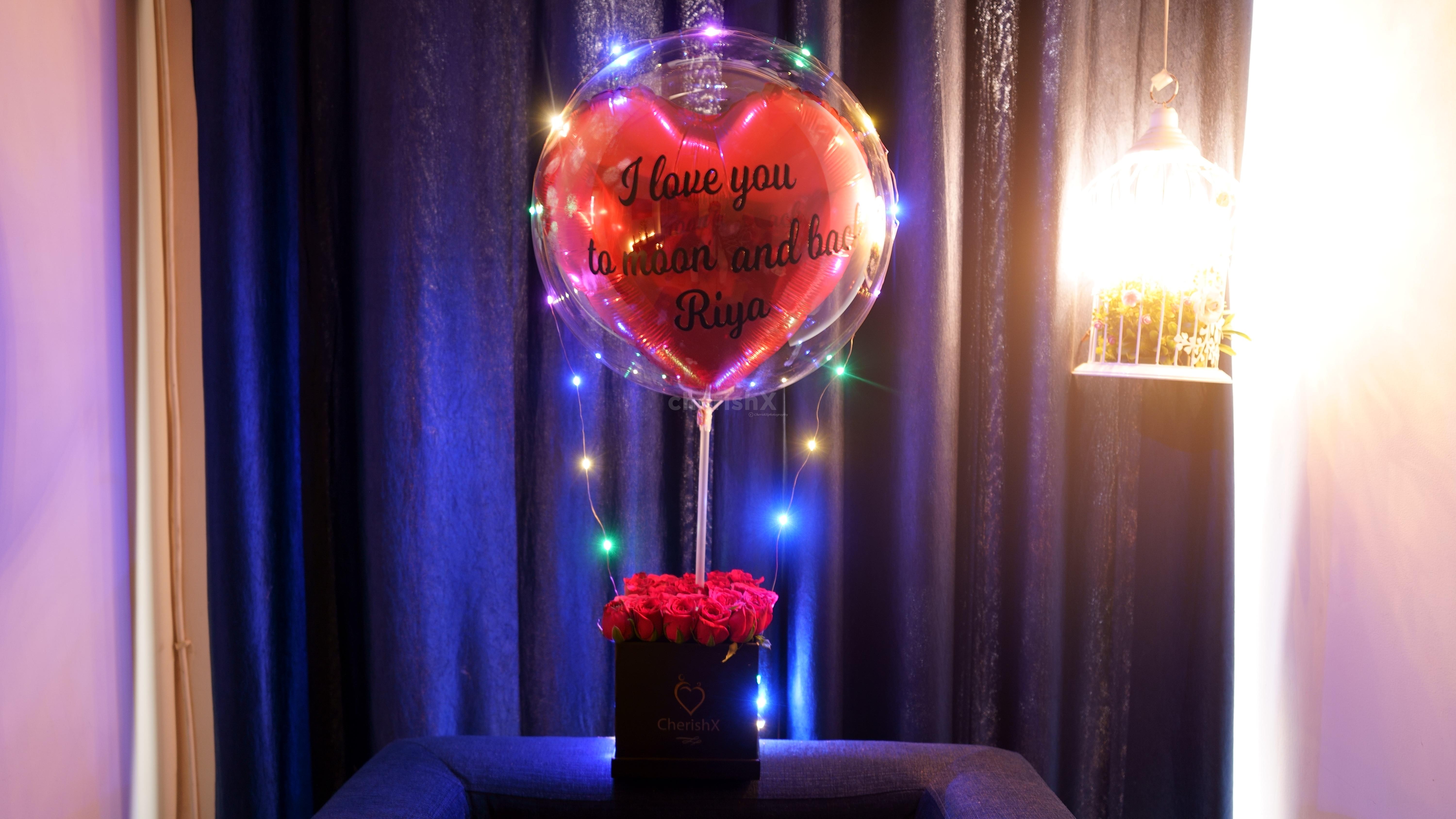 Tell your partner how much they means to you by gifting this Rose bucket with a love bubble