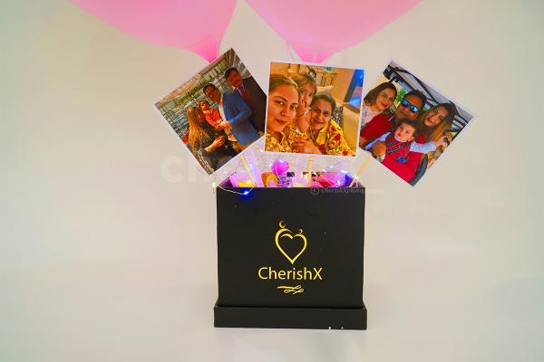 The bucket can have your personalised photos to create a special moment for your loved one.
