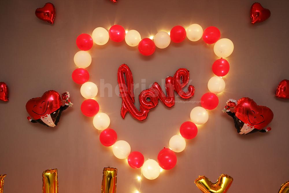 Give your partner an exquisite proposal by booking CherishX's Valentine's Day proposal Decor !