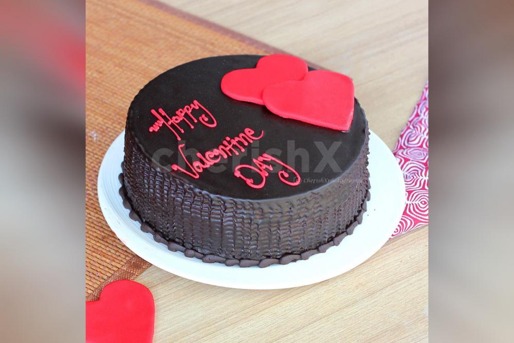 Order Symphony Of Love Cake Online Free Shipping in Delhi, NCR ...