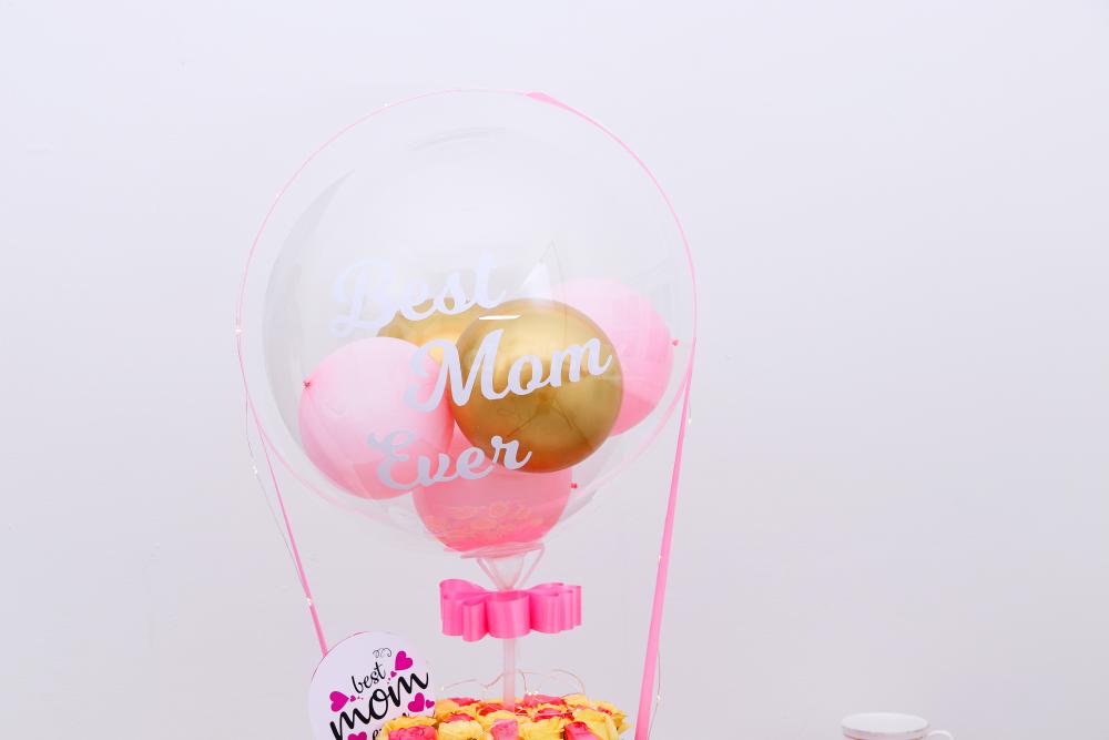 Bring your mother loads of happiness with CherishX's Mother's Day Gift Ideas- Balloon Bucket with Flowers!