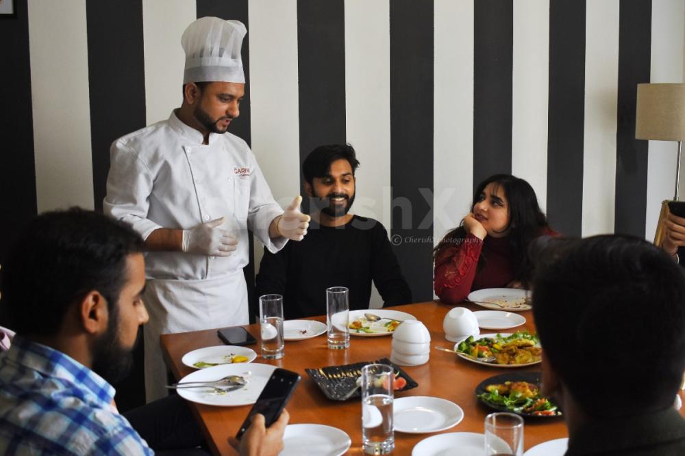 Plan A Romantic Dinner At Home With A Chef Cook To Prepare Delectable Cuisines In Delhi NCR 