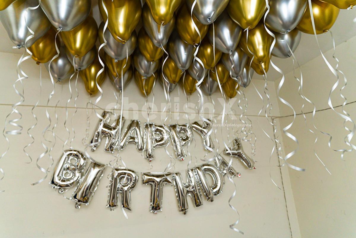 Chrome Balloon Decoration with 50 golden and 50 silver chrome ...