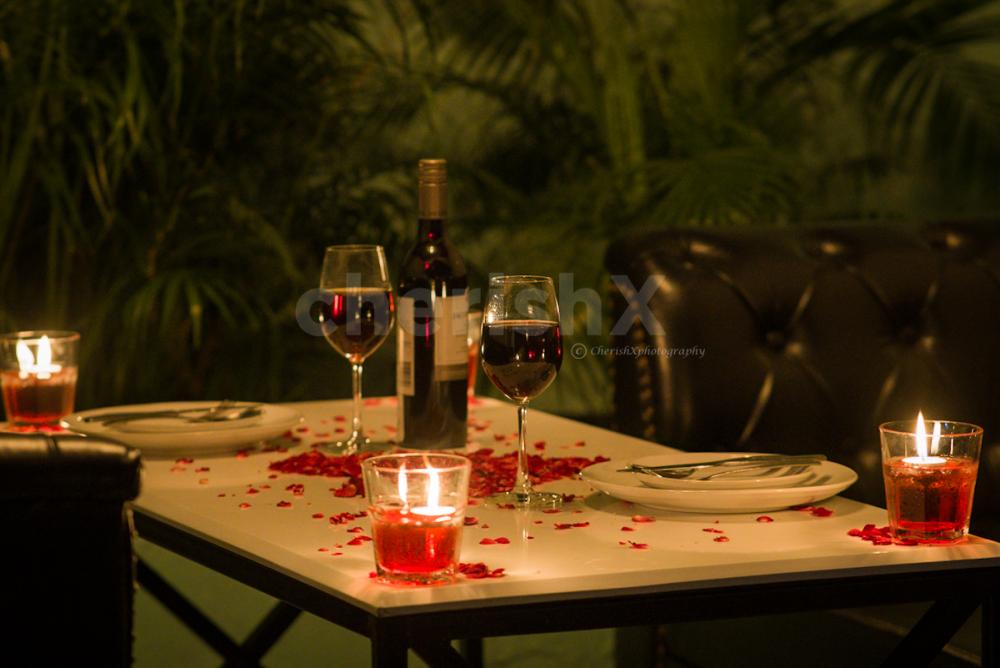 Romantic Candlelight Dinner in Noida