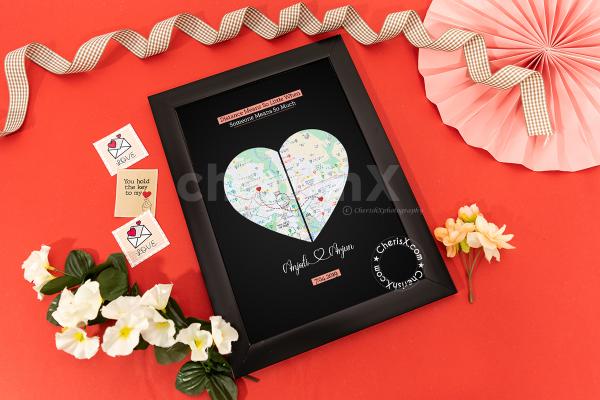 Gift your boyfriend, girlfriend, husband or wife, a beautiful Valentine's Distance Love Frame!