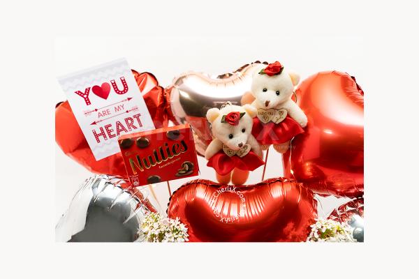 Surprise him or her with a wonderful Valentine's Hearts of Love Balloon Bouquet!