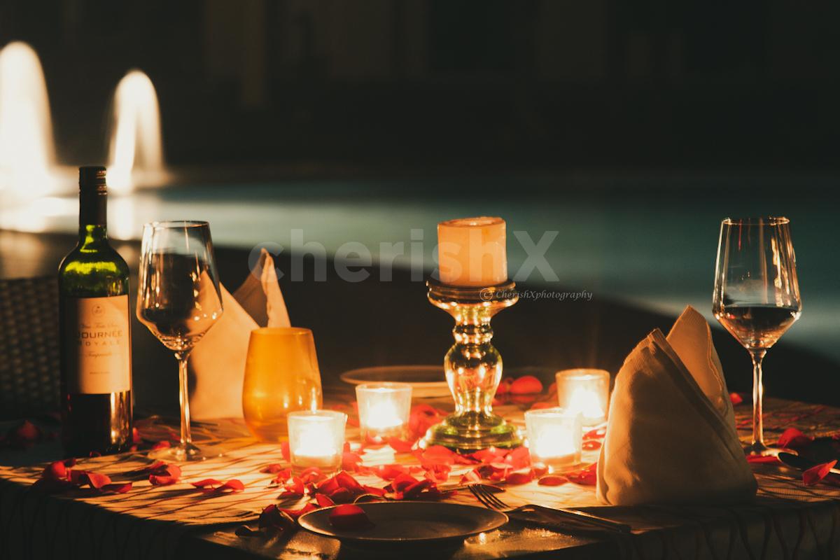 Surprise your partner with this breathtaking Private Poolside Dinner Experience.