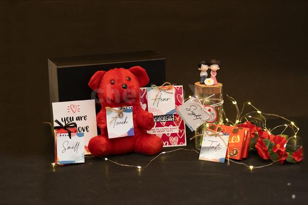 Get a beautiful Valentine's 5 Senses of Love Hamper for your special one.