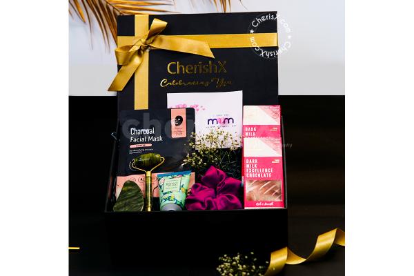Make your mom, sister, or friend feel special with this exclusive Mother's Day Gift Idea- A Pampering Hamper by CherishX.