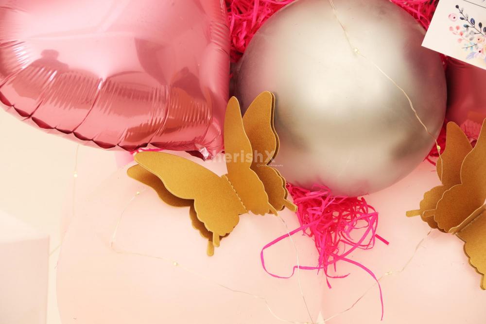 CherishX's Happy Mother's Day Balloon Bouquet consists of different color balloons including chrome and pastel balloons, making it a perfect gift!