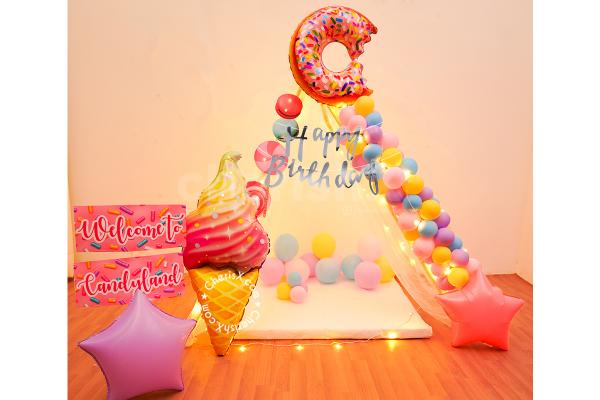 Book a Candy Theme Canopy Decoration for your kid's birthday.