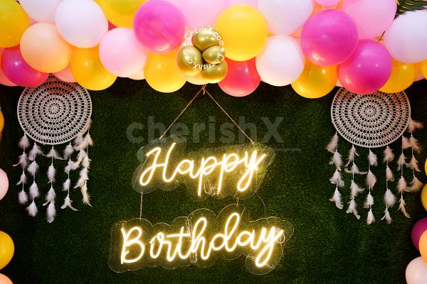 Let your kids have the most amazing time by having CherishX's Tropical Beach Theme Birthday Decor!