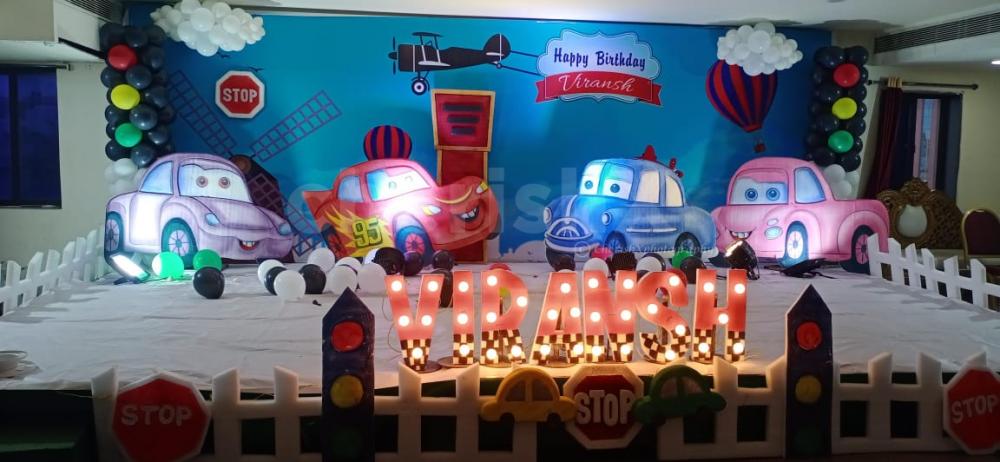 Book a Disney Car Theme Decoration for your kid's birthday.