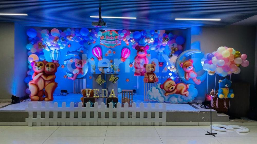 Hot Air and Teddy Bear Theme Birthday Decoration in your city for your Baby  Girl or Baby Boy's Birthday. | Bangalore