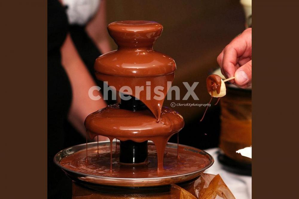 Get a Delicious Chocolate Fountain for Your Kids Birthday Party Chennai