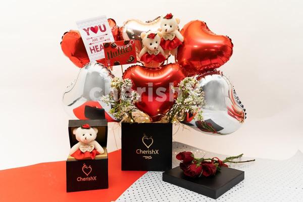 Make your close ones feel special with CherishX's Valentine's Hearts of Love Balloon Bouquet!