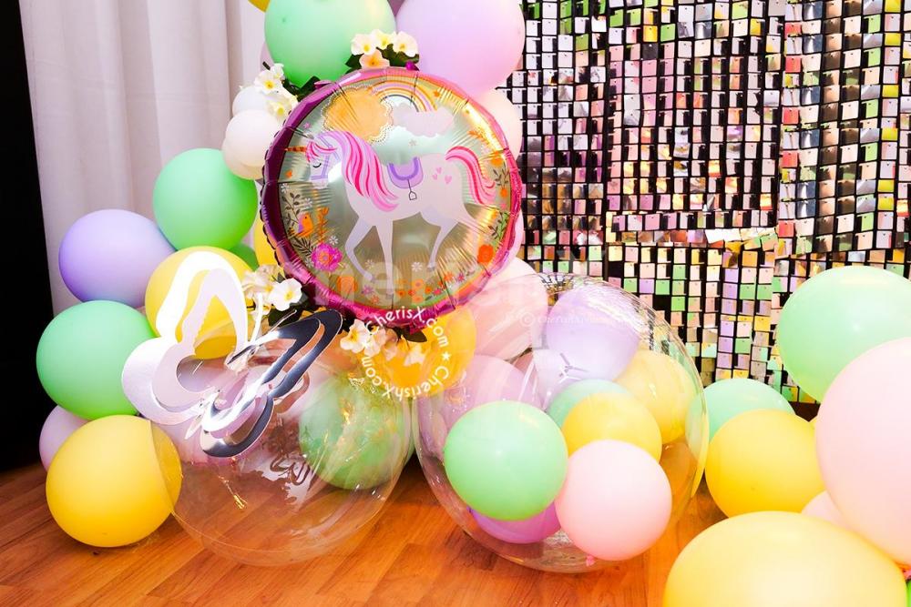 Make it special for your kid's birthday with this Gorgeous Unicorn theme decor!