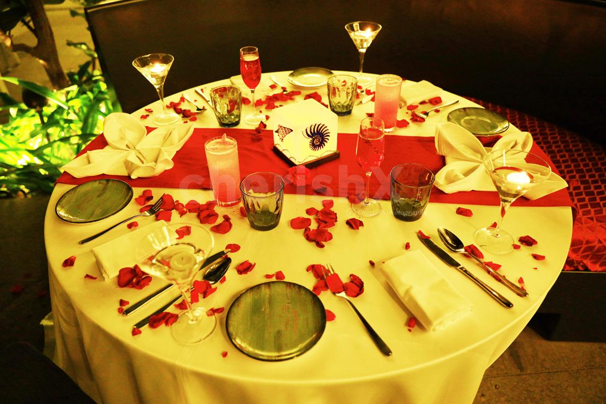 An extraordinary candlelight diner with personalised prep at Hilton