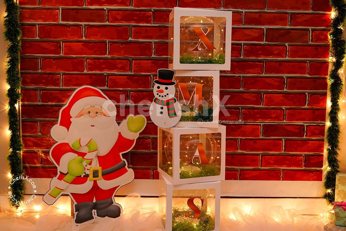 Give your parties Christmas Feels with this Gorgeous Premium XMAS Decor!