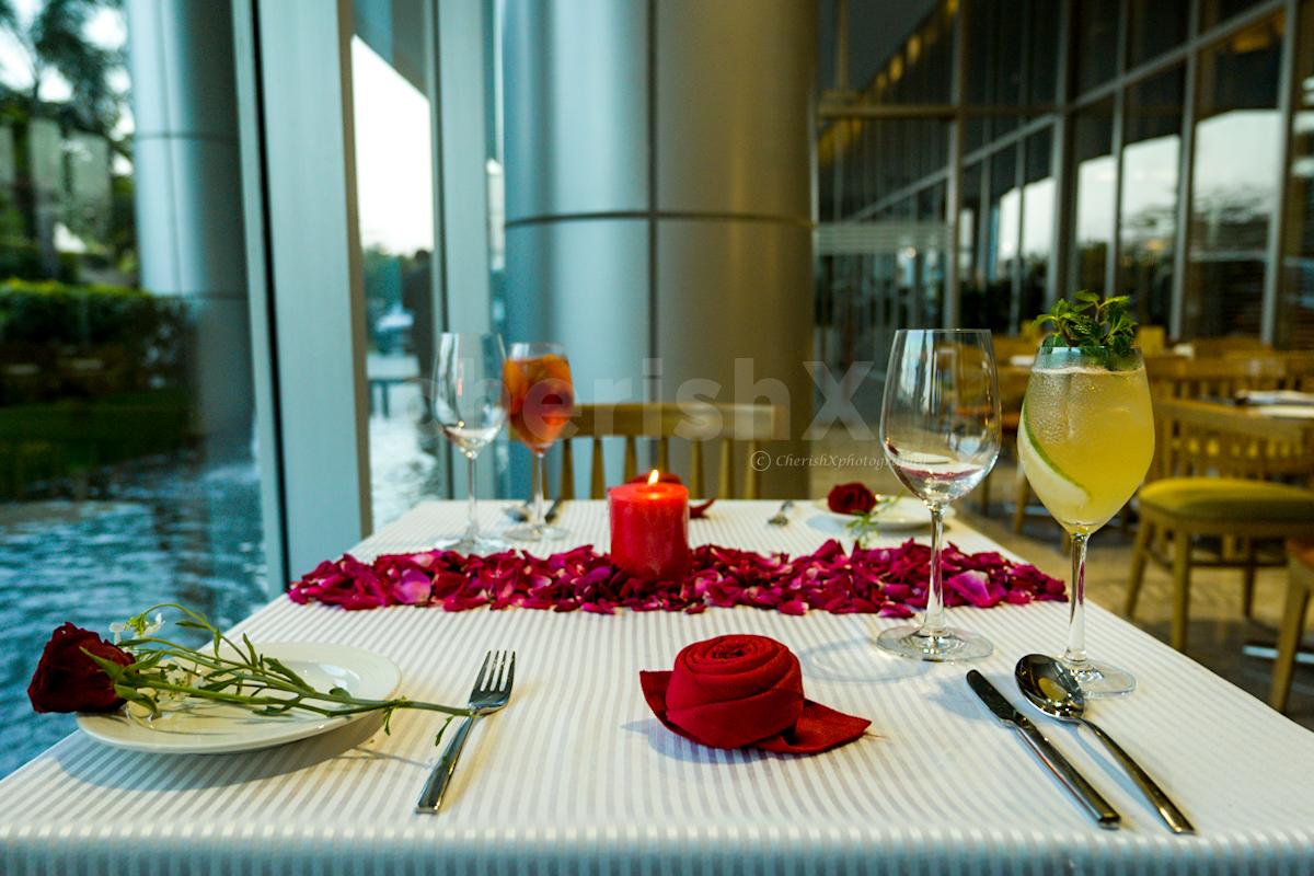 Viva offers the ideal backdrop for an Valentine's day