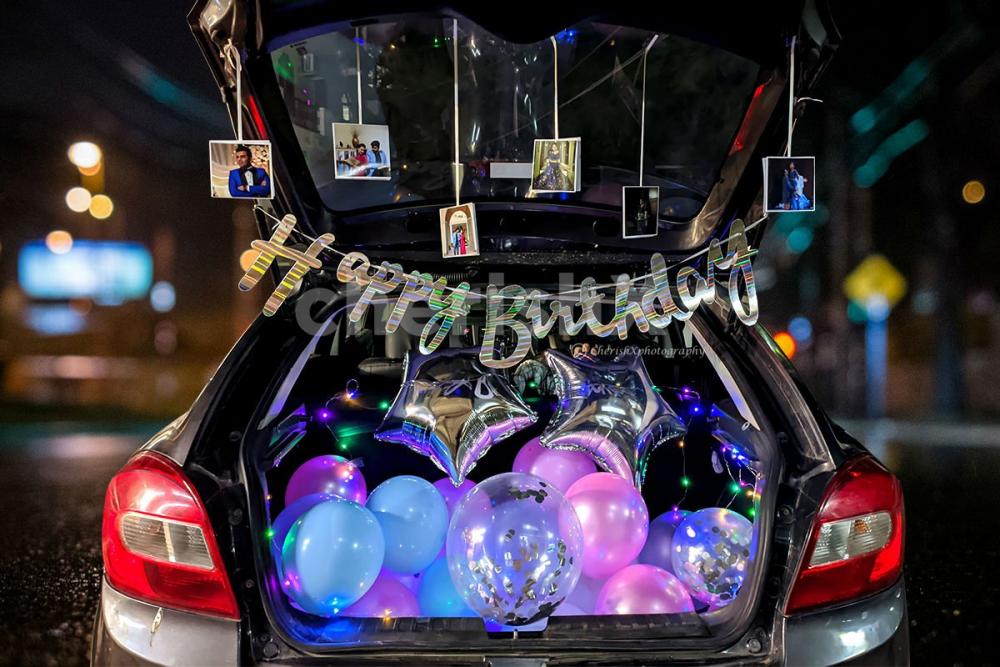 Car Dikki Decoration to Say Sorry