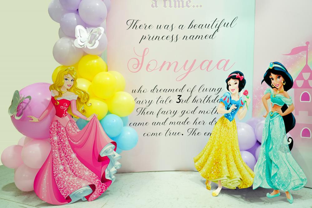 The bright pastel colours create the perfect ambience for a princess party.