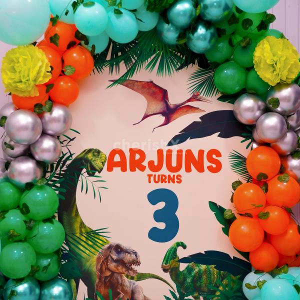 Our colourful balloon background is perfect for a dinosaur-theme birthday party
