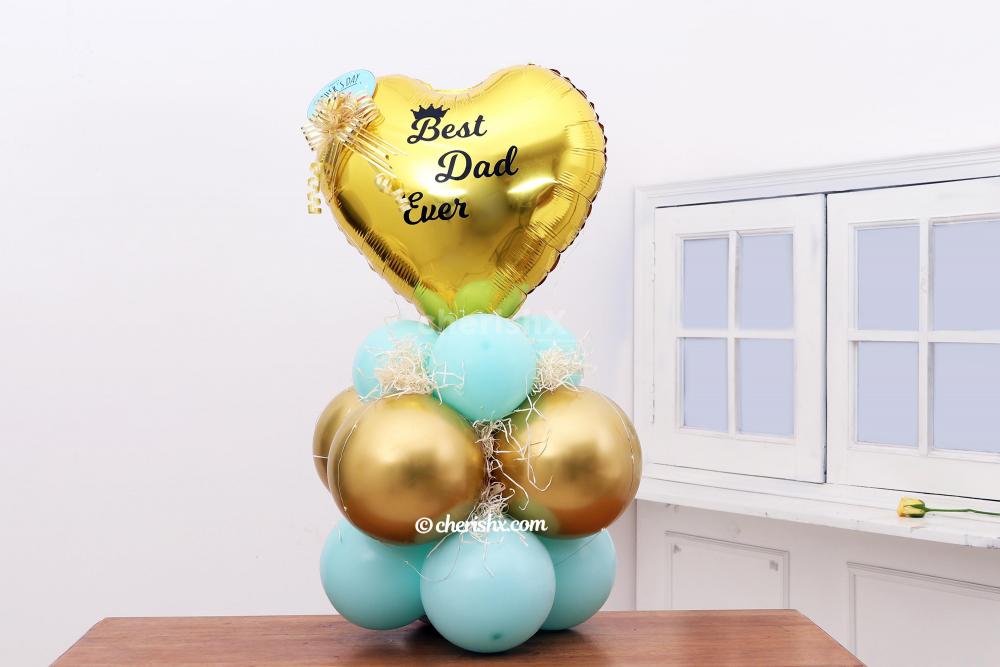 A bunch of 8 green pastel balloons and 4 golden chrome balloons.