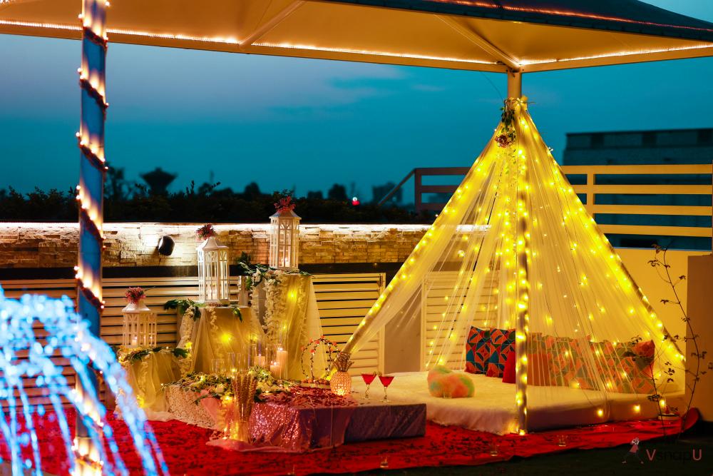 Delight in a CanopyStyle Candlelight Dinner at Hotel Royal Gm Plaza