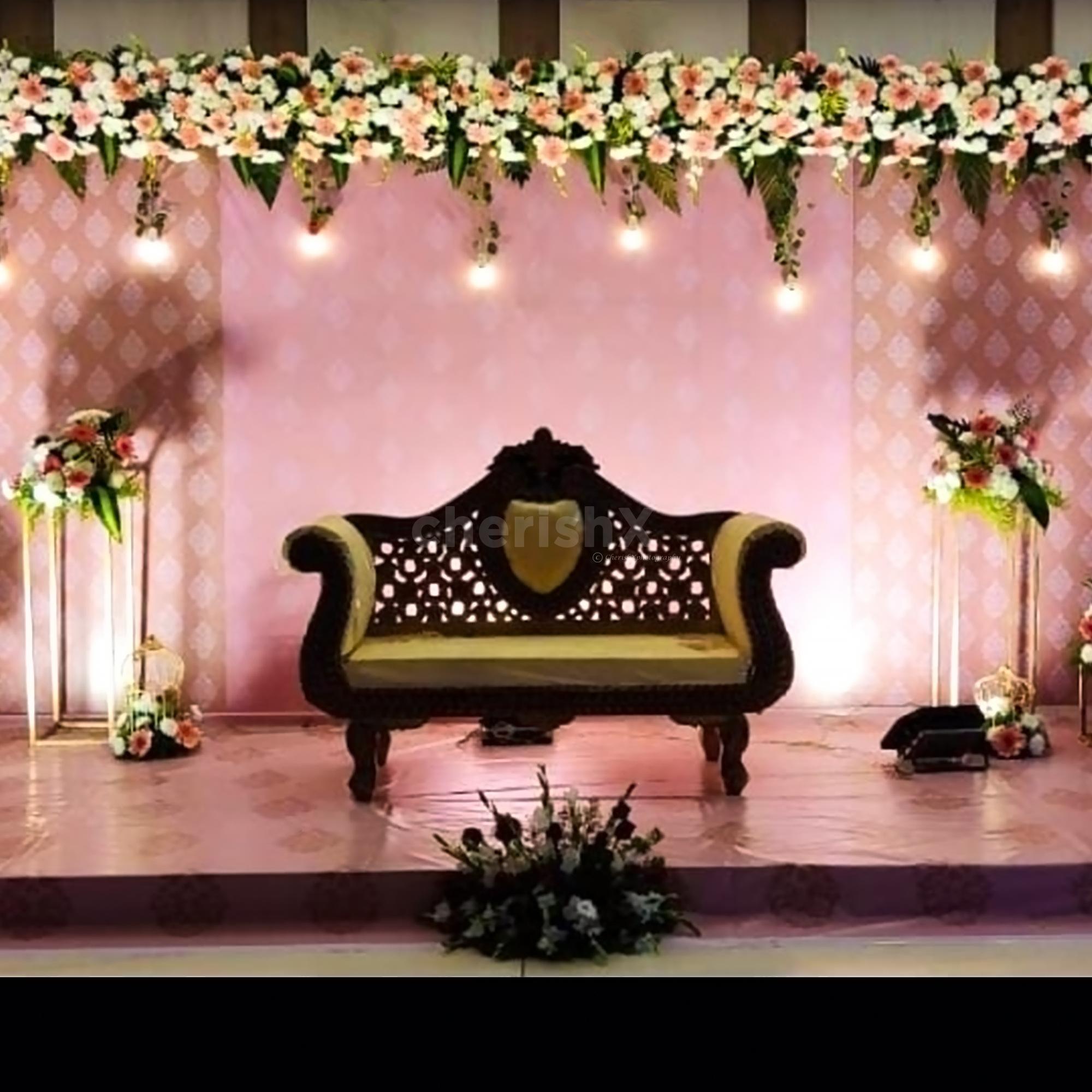 17 Modern Wedding Stage Design and Decor Inspirations You'll Love -  Bridestory Blog